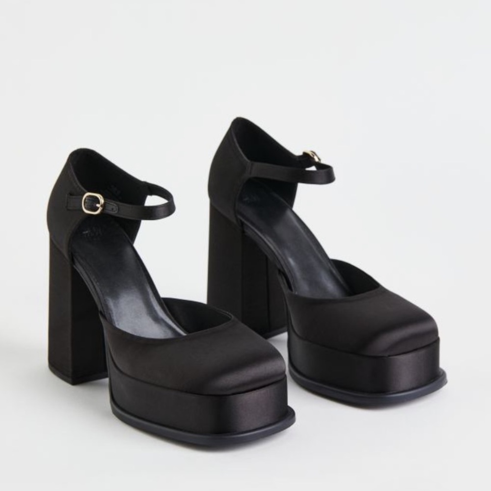 Block Heeled Mary Janes